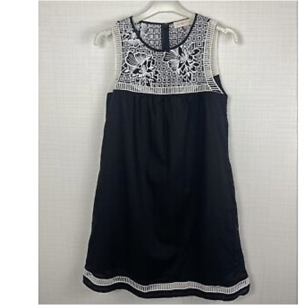 Tory Burch Hopewell Black Shift Dress with White Embroidery Detail EUC